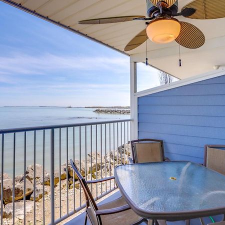 Waterfront Middle Bass Condo With Pool Access! Put-in-Bay Bagian luar foto